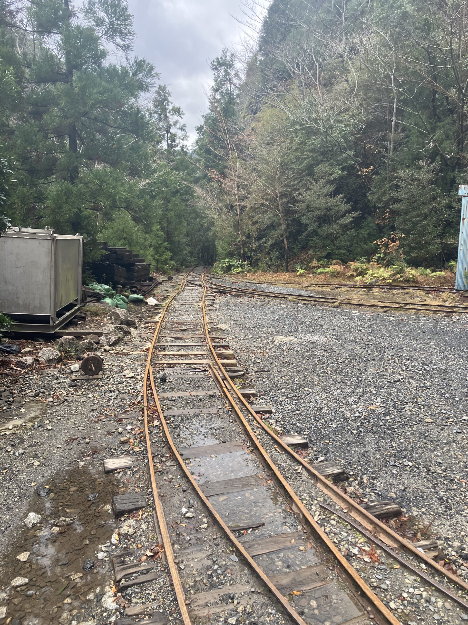 荒川登山口のトロッコ軌道