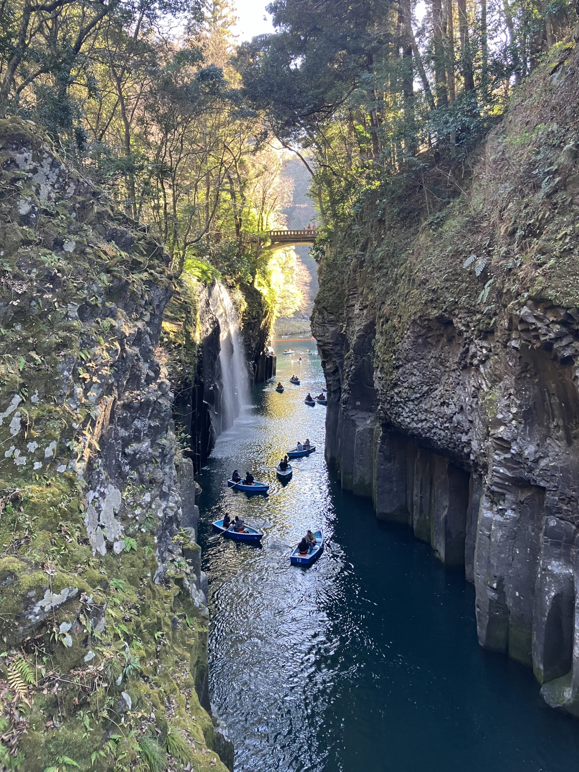 高千穂峡のボート遊覧