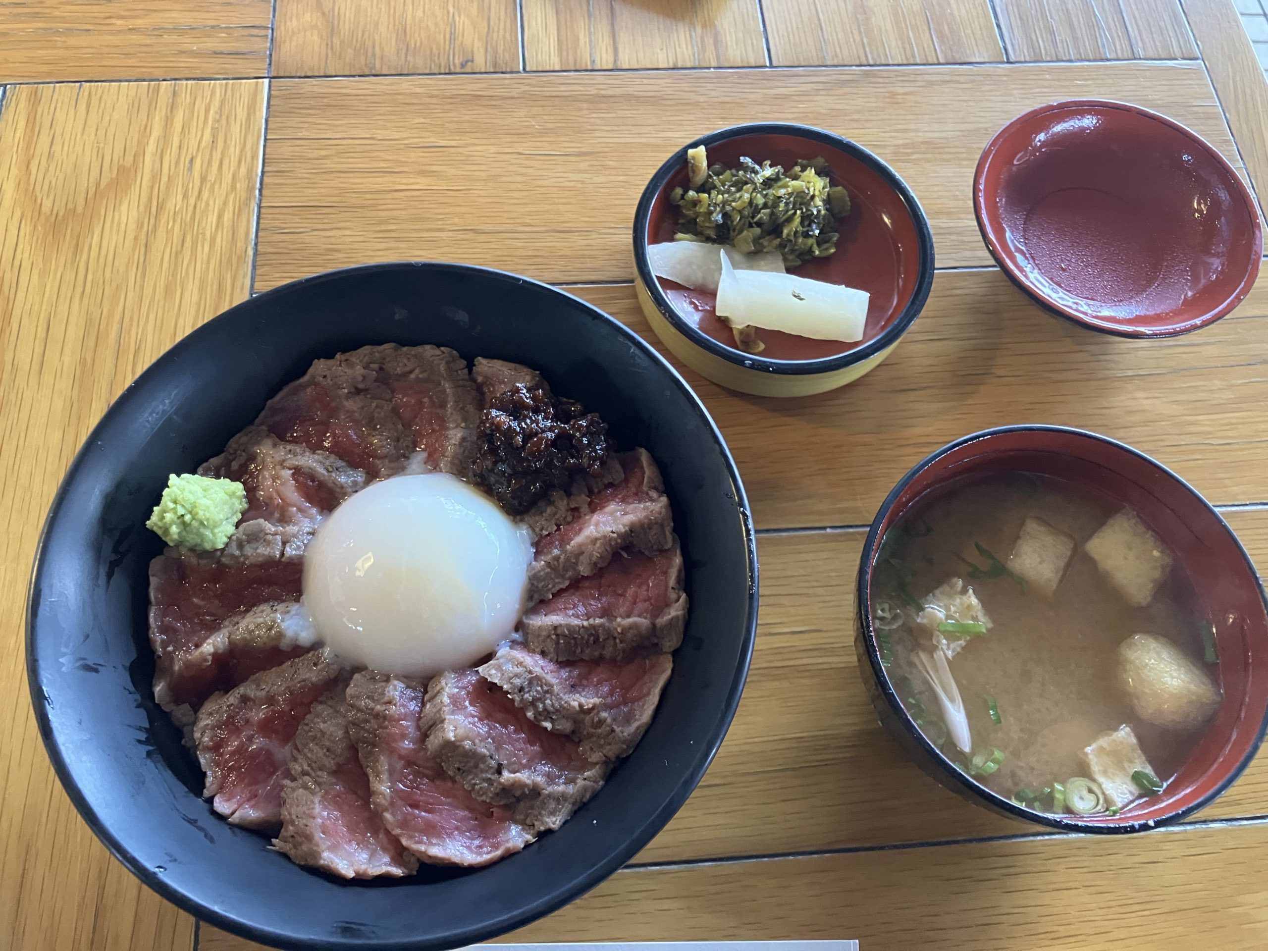赤牛丼